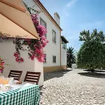 فيلة Liberal Wing