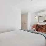 فيلة Liberal Wing بورتيماو