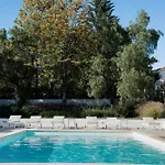 Liberal Wing فيلة بورتيماو