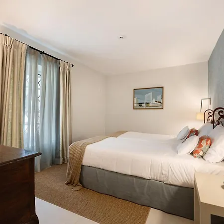 Liberal Wing بورتيماو