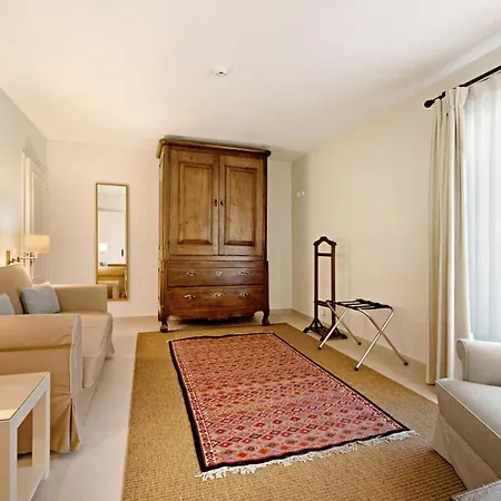 Liberal Wing Villa Portimao