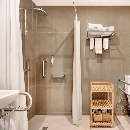 ヴィラ Liberal Wing ポルティマン