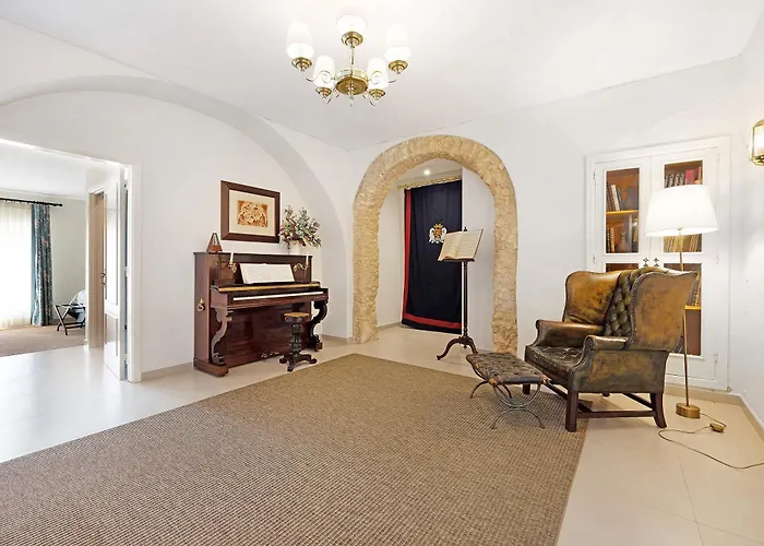 ヴィラ Liberal Wing ポルティマン